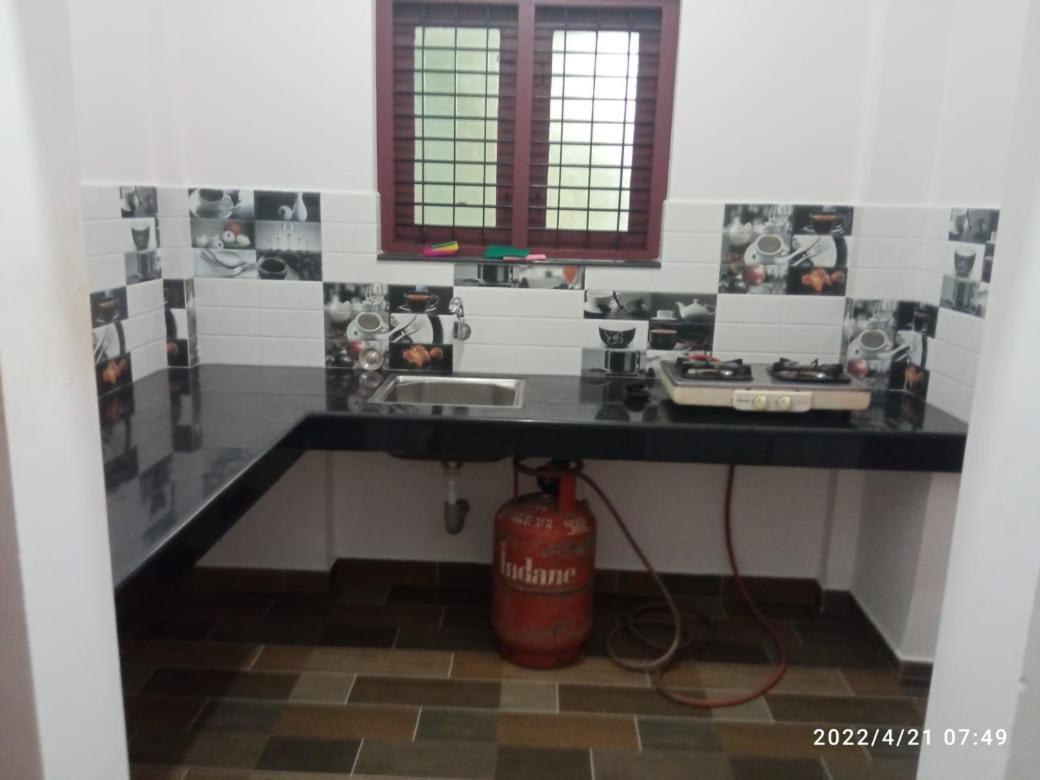Ferienwohnung Devi Kripa Residency Varkala Exterior foto